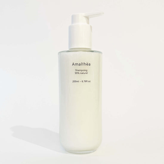 Amalthea Shampoo for normal to oily scalp | 99% natural | Organic certified | Only safe ingredients, shampoo with no sulfate, silicone, SLS or SCI | Refillable bottle in glass